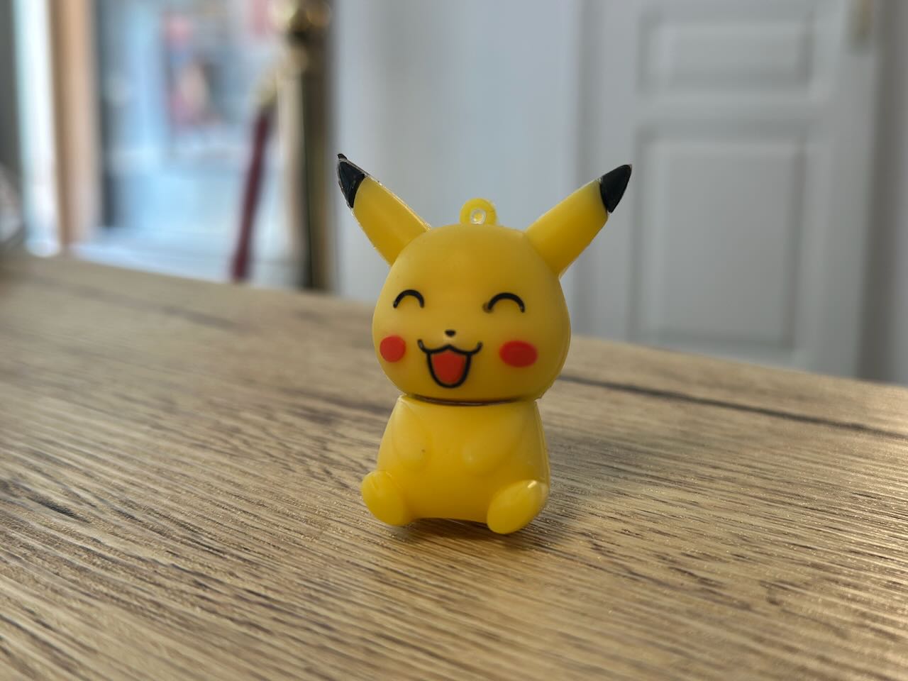 Clée USB Pikatchu